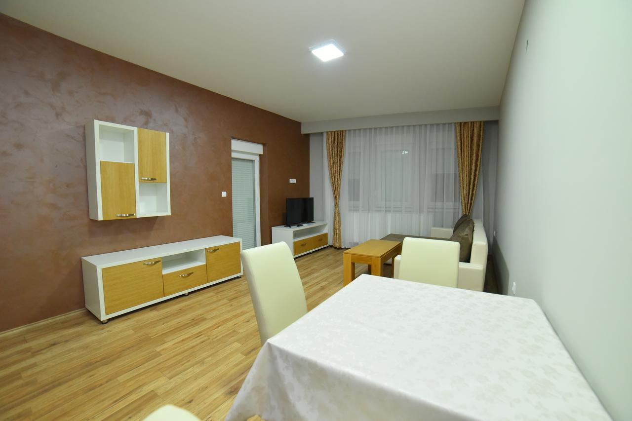 Apartmani Milosevic Μπιέλινα Εξωτερικό φωτογραφία